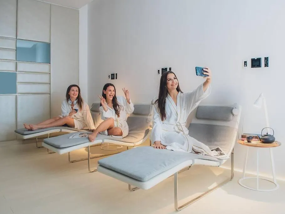 Stylish Apartment At Paramount Hotel Business Bay Dubai 0*,  Förenade Arabemiraten